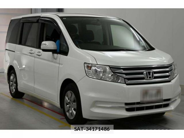 Honda e 2013-07 8372844-0