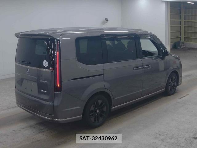 Honda e 2024-01 8373113-1