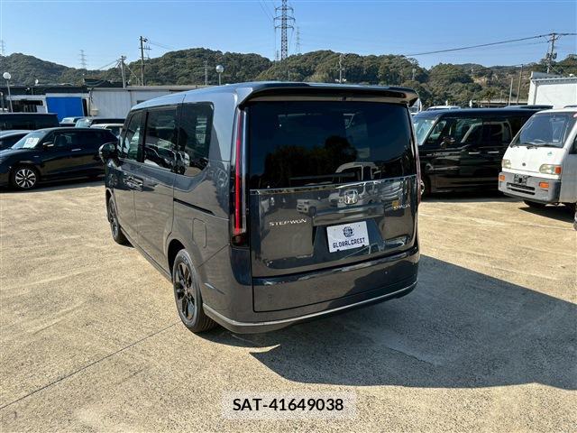 Honda e 2026-05 8373225-11