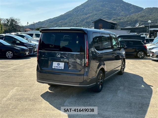 Honda e 2026-05 8373225-13