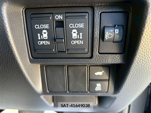 Honda e 2026-05 8373225-19