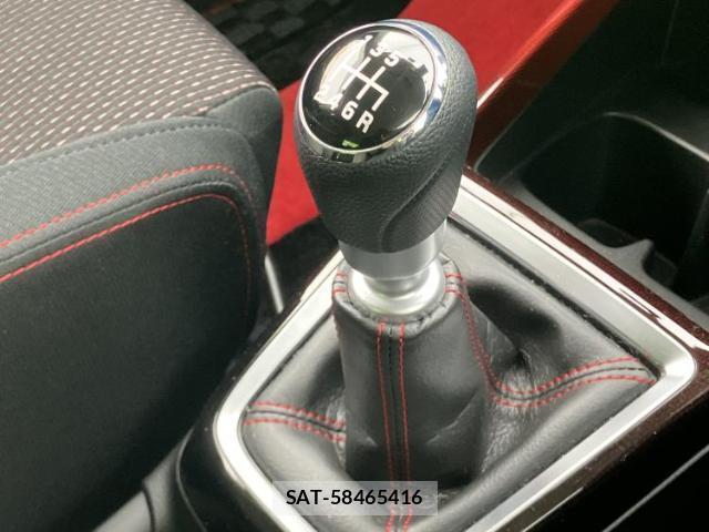 Suzuki SWIFT 2018-06 8372441-13