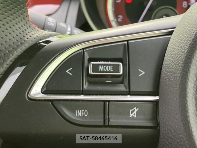 Suzuki SWIFT 2018-06 8372441-17