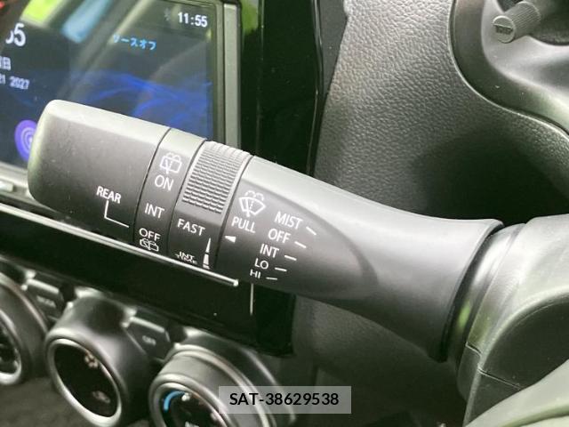 Suzuki SWIFT 2021-11 8373411-14