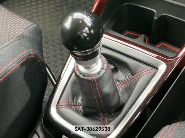 Suzuki SWIFT 2021-11 8373411-15