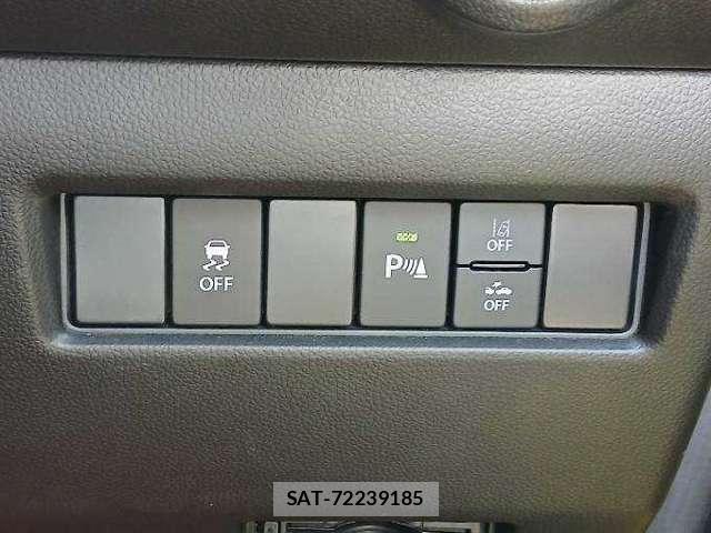 Suzuki SWIFT 2025-06 8372495-18