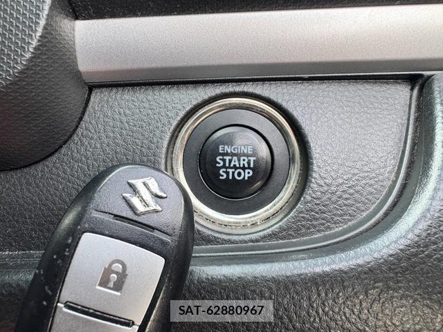 Suzuki SWIFT 2012-12 8373689-17
