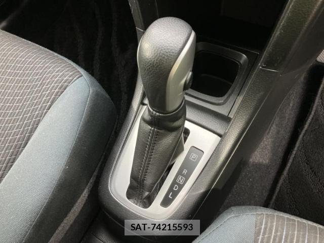 Suzuki SWIFT 2014-03 8374080-16