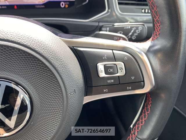 VolksWagen T-ROC 2021-11 8373395-13