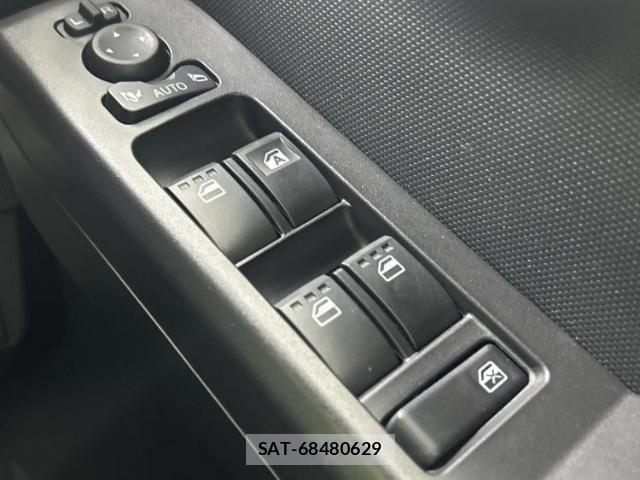 Daihatsu TAFT 2021-11 8372707-14