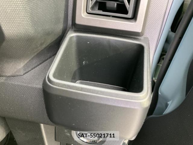 Daihatsu TAFT 2025-02 8373448-8