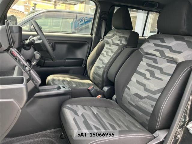 Daihatsu TAFT 2024-08 8374215-5