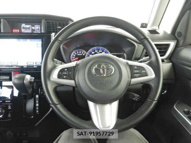 Toyota TANK 2017-04 8373215-7