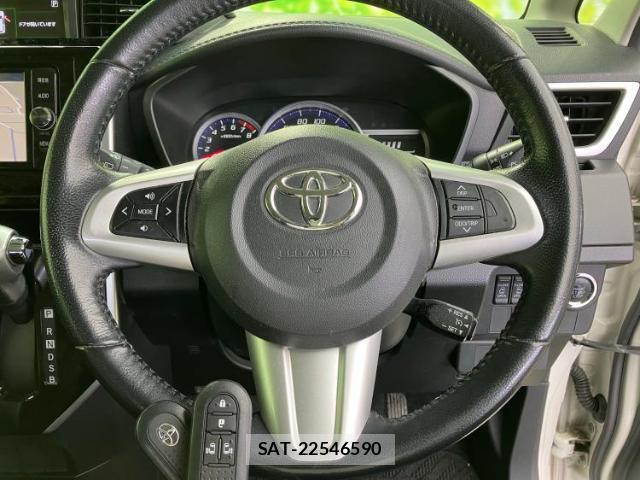Toyota TANK 2018-04 8374110-13