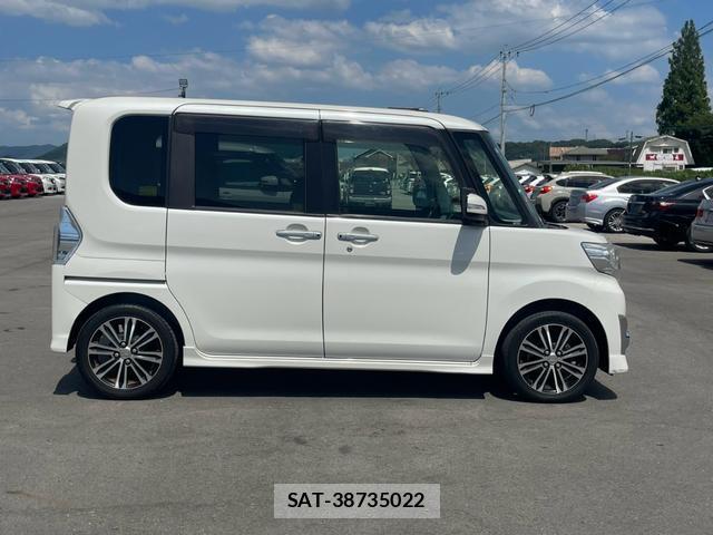 Daihatsu TANTO 2015-10 8372640-2
