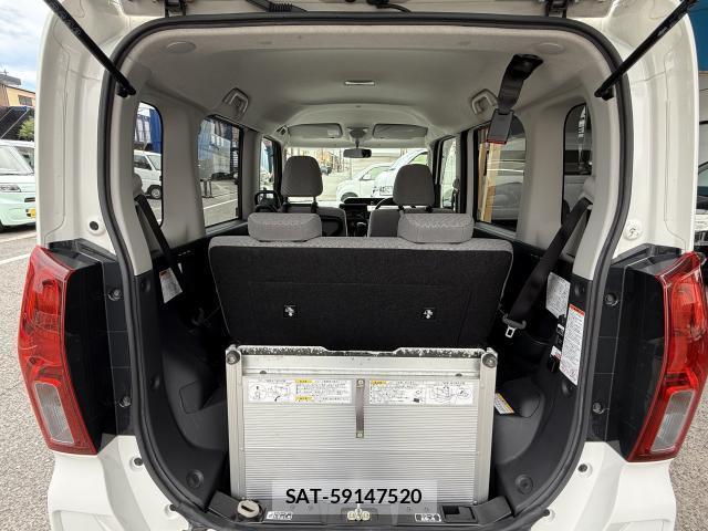 Daihatsu TANTO 2021-04 8372732-10