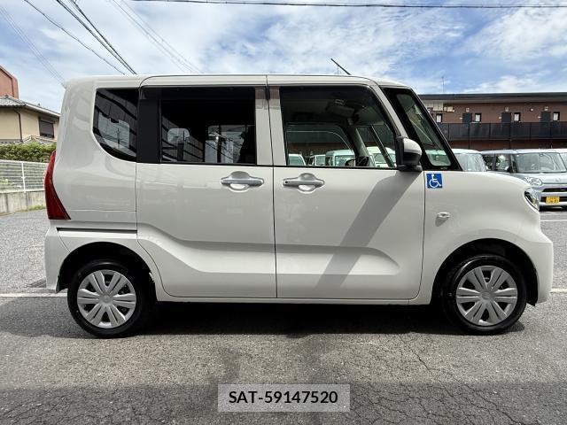 Daihatsu TANTO 2021-04 8372732-13