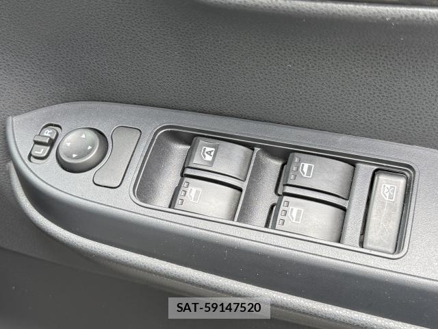 Daihatsu TANTO 2021-04 8372732-19
