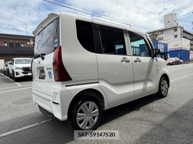 Daihatsu TANTO 2021-04 8372732-2