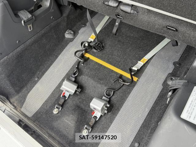 Daihatsu TANTO 2021-04 8372732-8