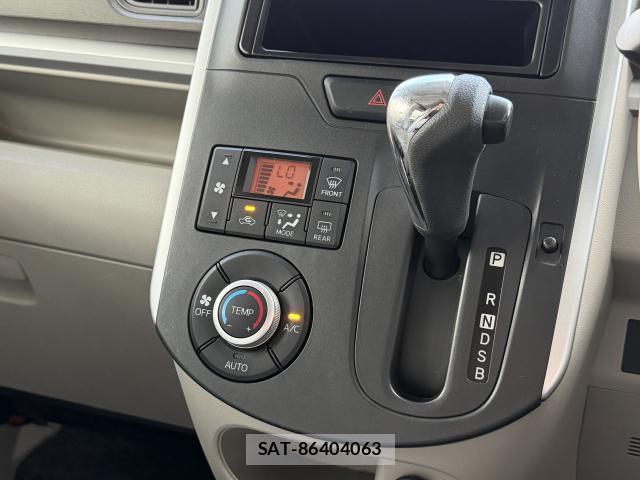 Daihatsu TANTO 2014-06 8372735-18