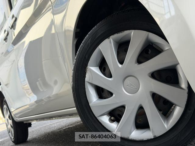Daihatsu TANTO 2014-06 8372735-5
