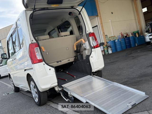 Daihatsu TANTO 2014-06 8372735-6
