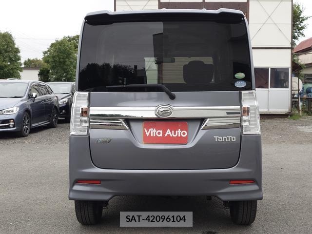 Daihatsu TANTO 2014-03 8372784-10