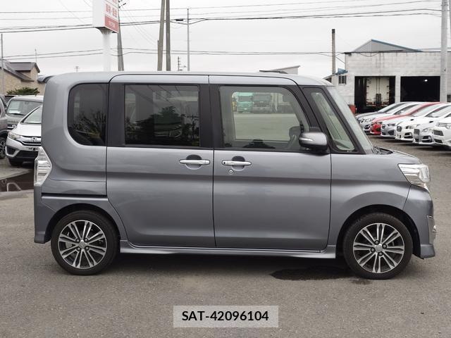 Daihatsu TANTO 2014-03 8372784-2