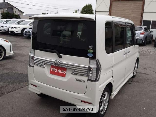 Daihatsu TANTO 2017-08 8372785-13