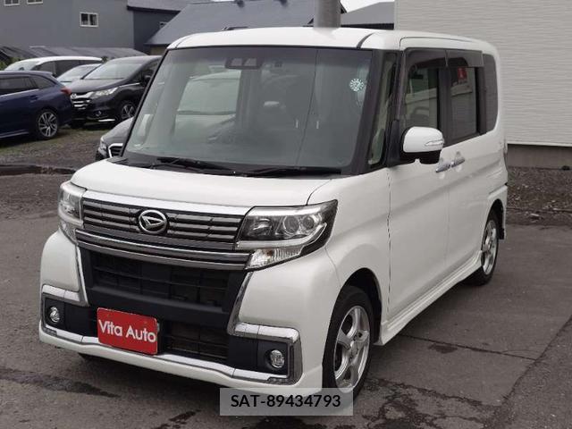 Daihatsu TANTO 2017-08 8372785-14