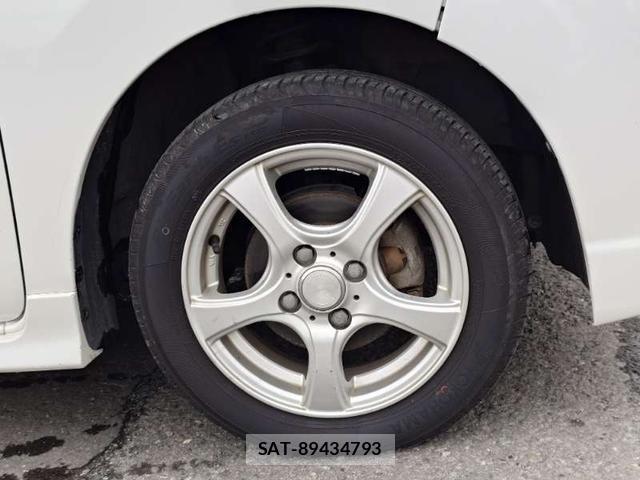 Daihatsu TANTO 2017-08 8372785-6