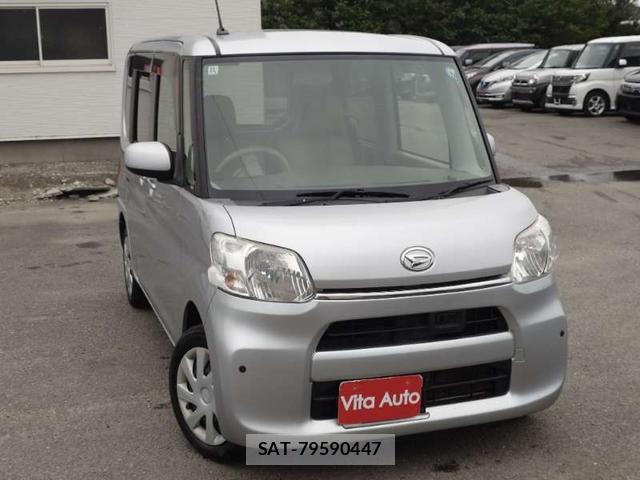Daihatsu TANTO 2014-11 8372792-1