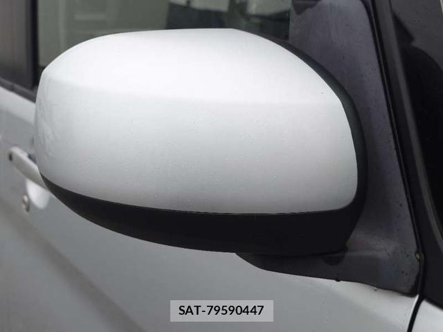 Daihatsu TANTO 2014-11 8372792-16