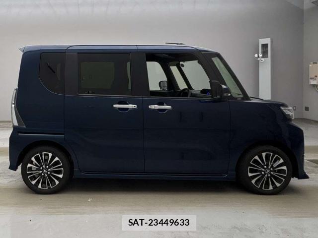 Daihatsu TANTO 2025-09 8372821-3