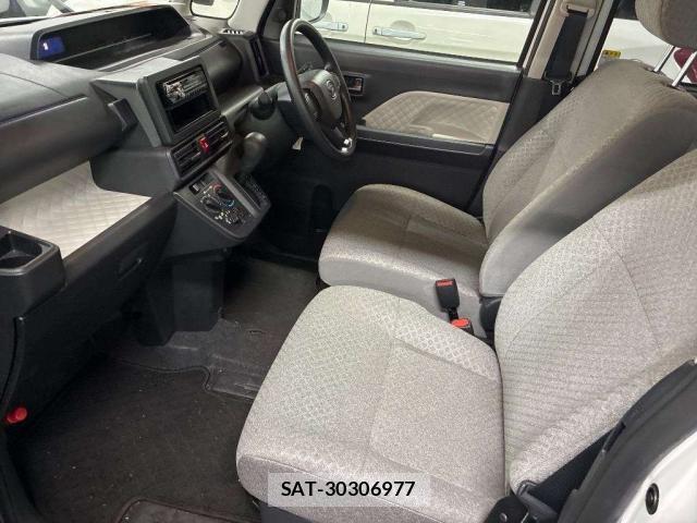 Daihatsu TANTO 2021-07 8372823-12
