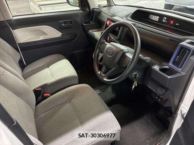 Daihatsu TANTO 2021-07 8372823-8