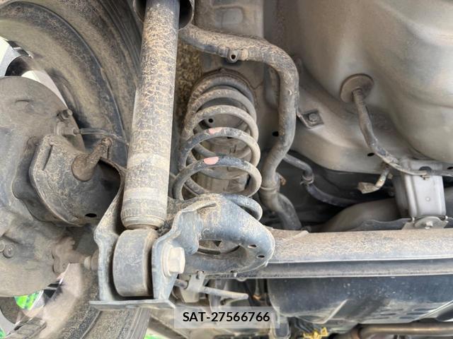 Daihatsu TANTO 2015-11 8372983-19