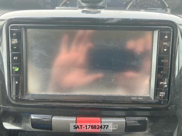 Daihatsu TANTO 2011-07 8372998-17