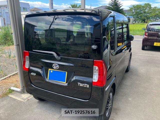Daihatsu TANTO 2014-06 8373001-7