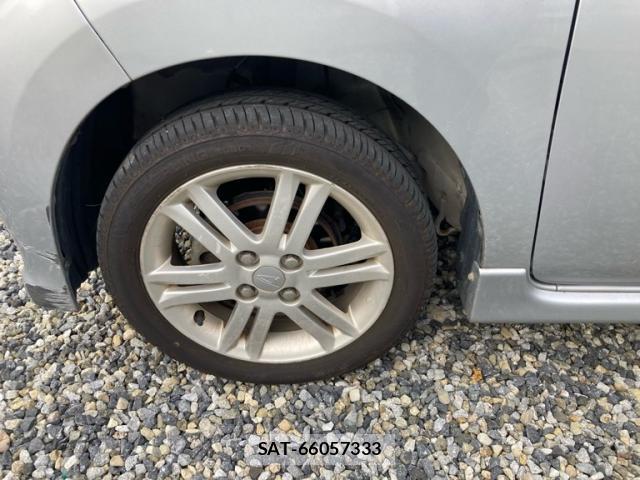 Daihatsu TANTO 2011-08 8373011-16