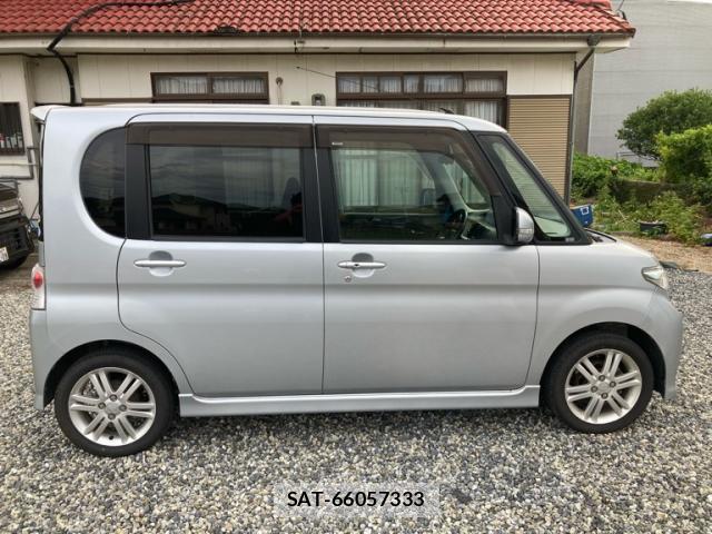 Daihatsu TANTO 2011-08 8373011-4