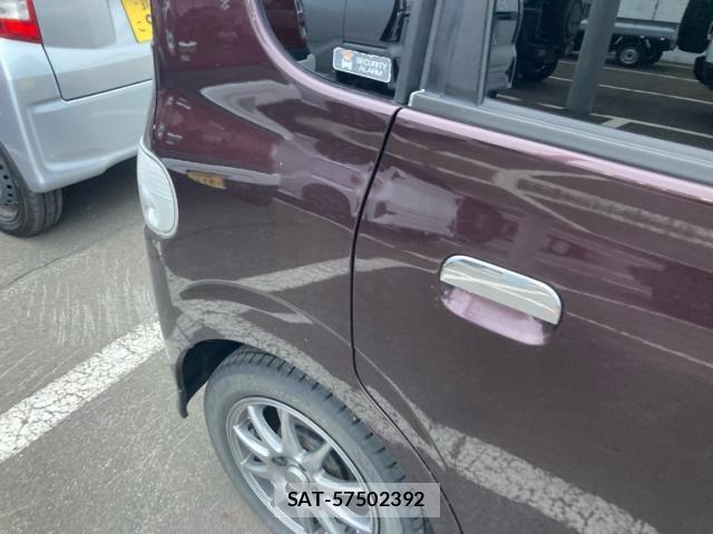 Daihatsu TANTO 2005-07 8373017-12