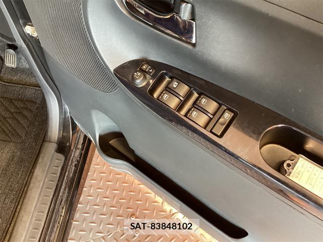 Daihatsu TANTO 2017-03 8373048-10