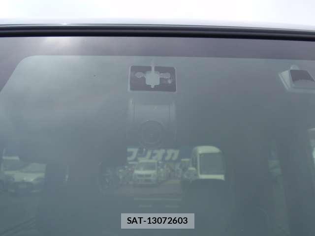 Daihatsu TANTO 2022-10 8373051-11
