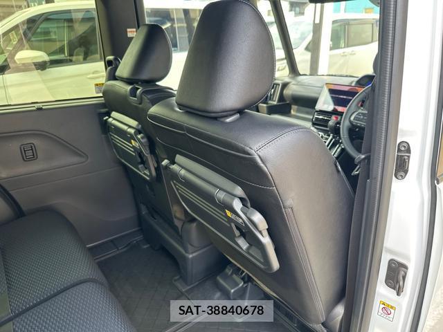 Daihatsu TANTO 2023-06 8373201-14