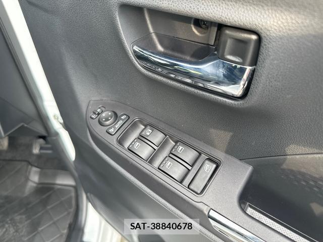 Daihatsu TANTO 2023-06 8373201-18