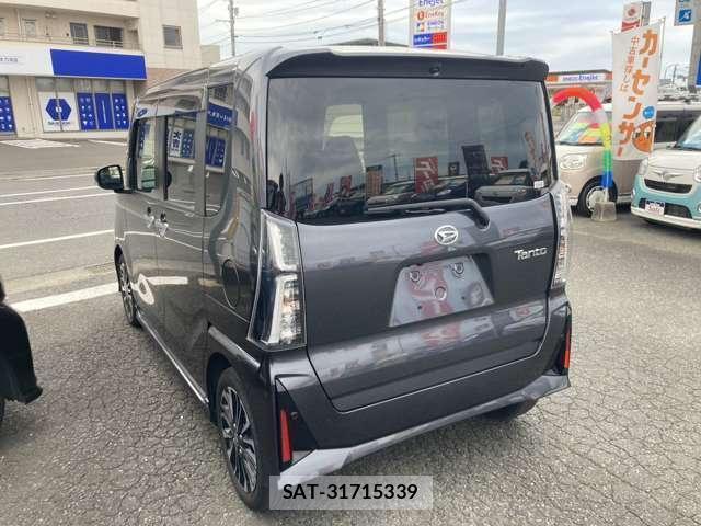 Daihatsu TANTO 2023-12 8373220-5