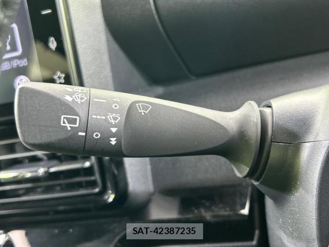 Daihatsu TANTO 2023-06 8373345-15