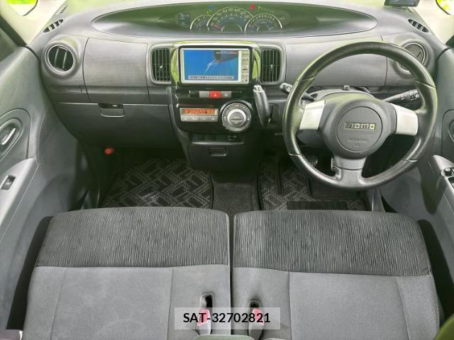 Daihatsu TANTO 2011-10 8373346-3